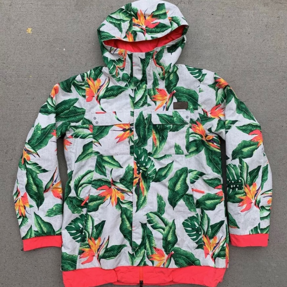 🚩 IN SEARCH OF 🚩 North Face HyVent Tropical Print Snow Jacket, circa 2012-2014